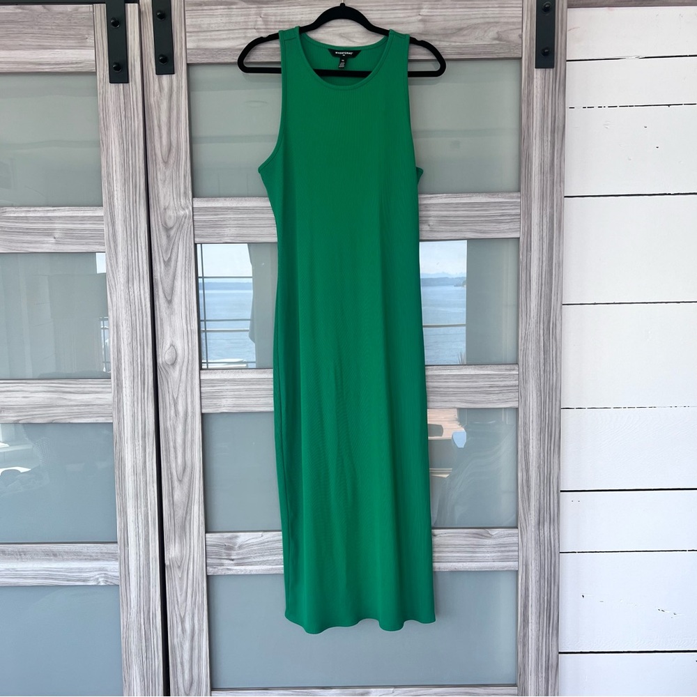 WHBM FORM DRESS - Picture 2 of 4